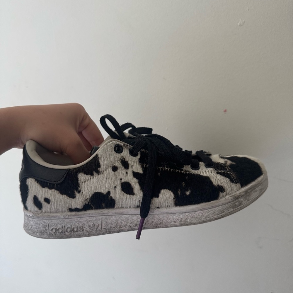 Rare adidas Women's Sneakers cowhide short fur print
